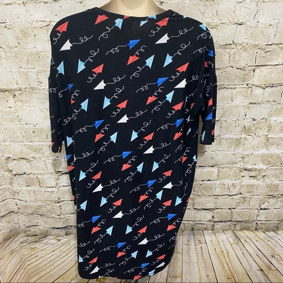 Lularoe Black Kite Print Soft Gracie Top - Picture 3 of 5